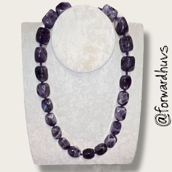 Hand-Knotted Chunky Amethyst Bead Necklace - Picture 3 of 9